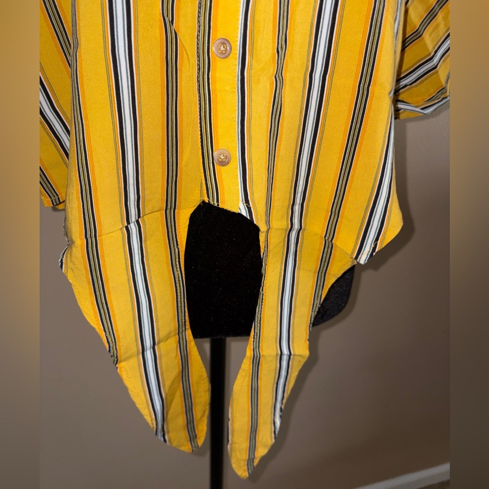 Polly & Esther Yellow and Gray Striped Crop Top - Picture 3 of 6